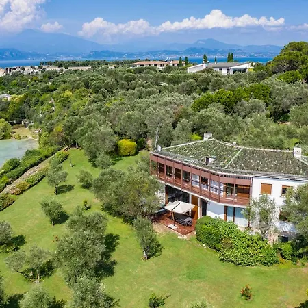 Giustiniani Villa Sirmione